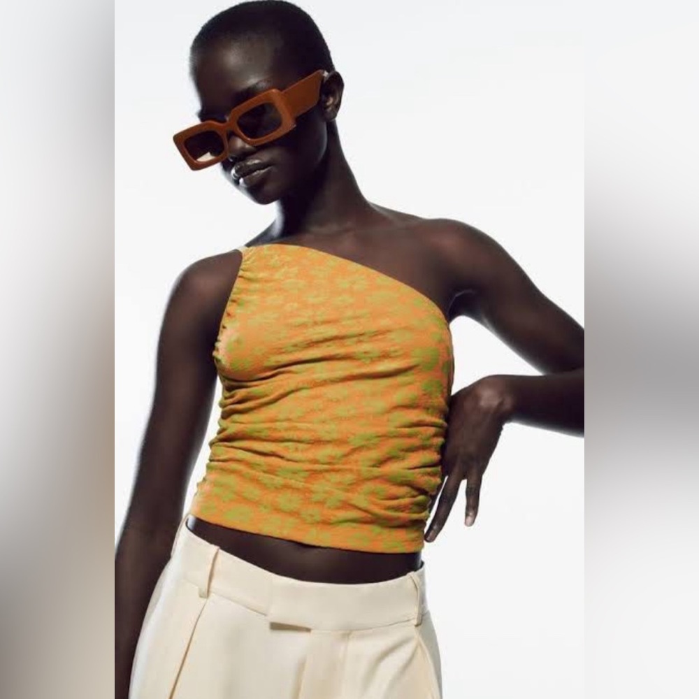 NWOT ZARA asymmetrical orange/green one shoulder crop top size/L